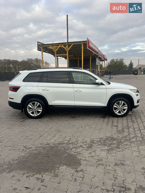 Внедорожник / Кроссовер Skoda Kodiaq 2017 в Хмельницком фото 3 Внедорожник / Кроссовер Skoda Kodiaq 2017 в Хмельницком
