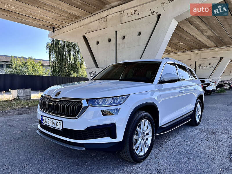 Внедорожник / Кроссовер Skoda Kodiaq 2023 в Киеве