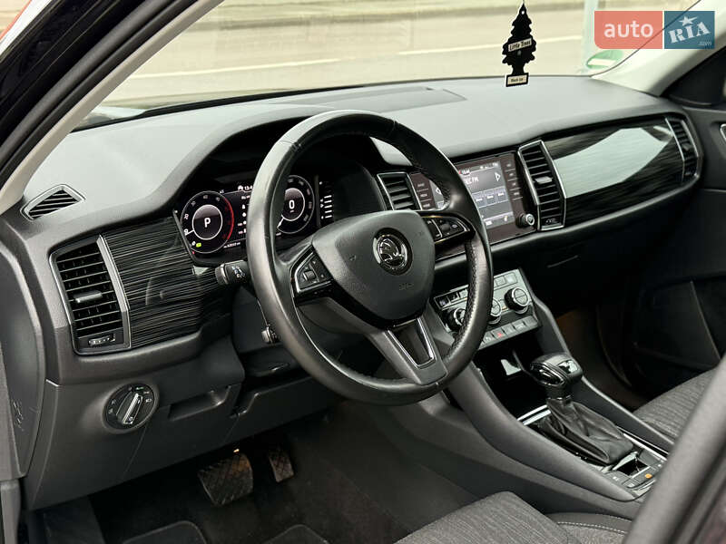 Внедорожник / Кроссовер Skoda Kodiaq 2021 в Львове