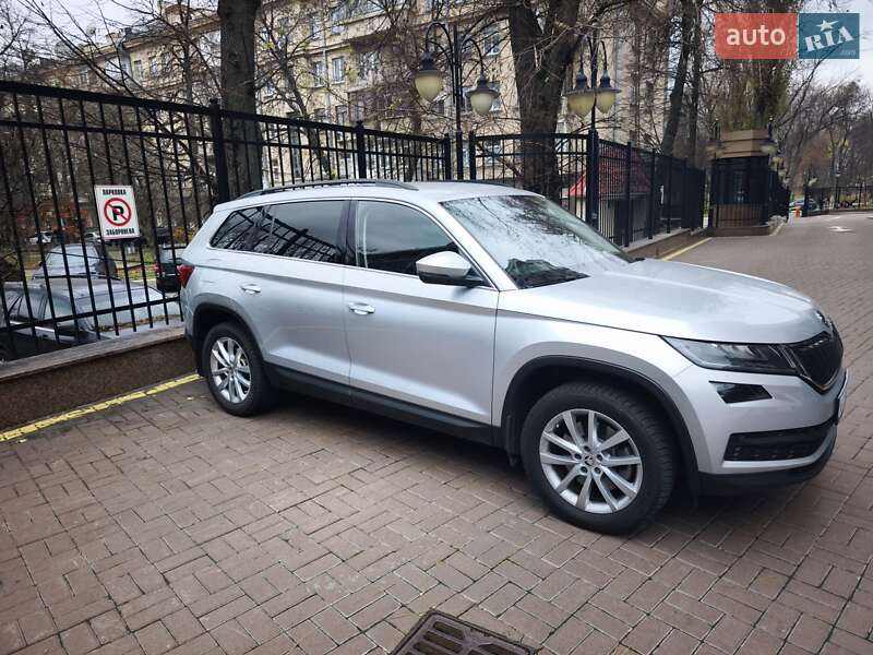 Внедорожник / Кроссовер Skoda Kodiaq 2020 в Киеве фото 2 Внедорожник / Кроссовер Skoda Kodiaq 2020 в Киеве