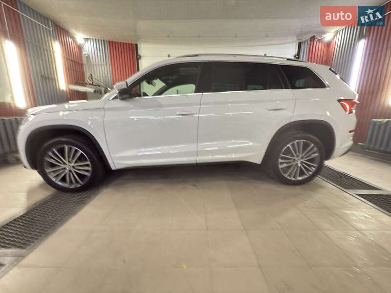 Внедорожник / Кроссовер Skoda Kodiaq 2020 в Каменец-Подольском