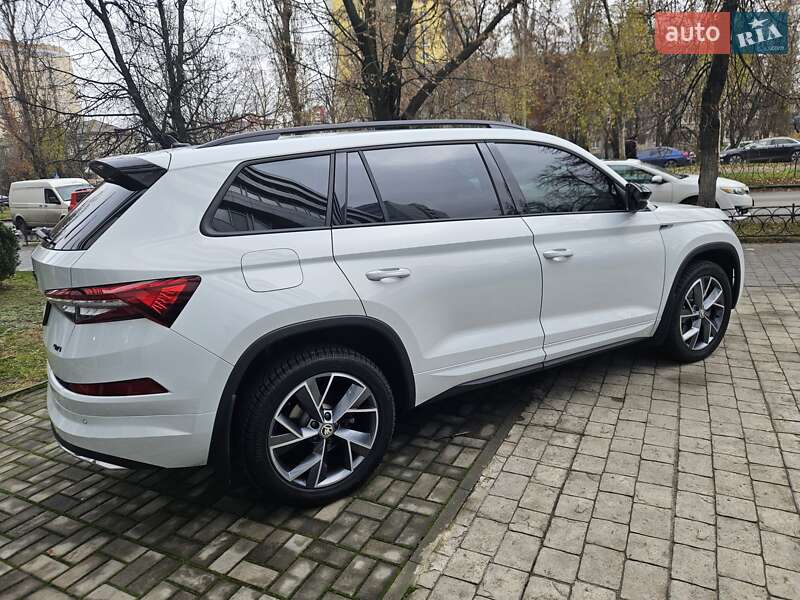 Внедорожник / Кроссовер Skoda Kodiaq 2023 в Киеве фото 7 Внедорожник / Кроссовер Skoda Kodiaq 2023 в Киеве