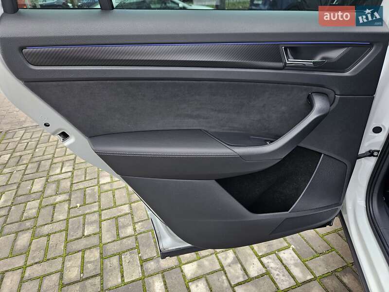 Внедорожник / Кроссовер Skoda Kodiaq 2023 в Киеве фото 23 Внедорожник / Кроссовер Skoda Kodiaq 2023 в Киеве