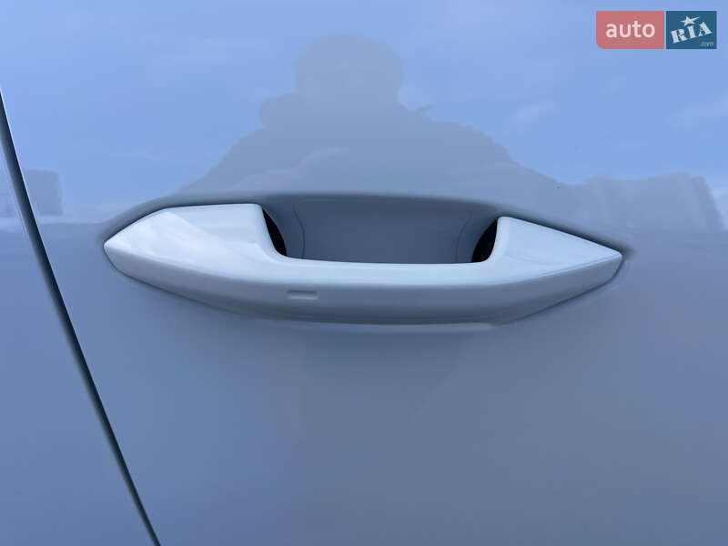 Позашляховик / Кросовер Skoda Kodiaq 2024 в Києві