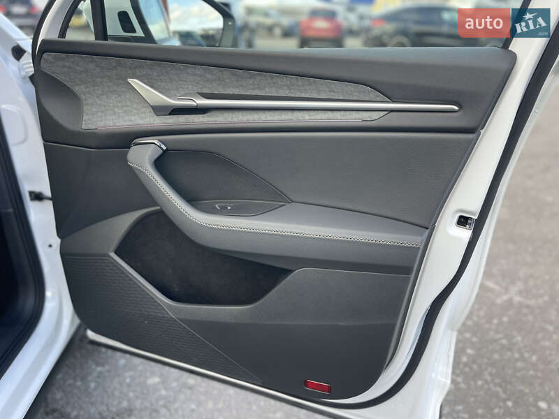 Позашляховик / Кросовер Skoda Kodiaq 2024 в Києві