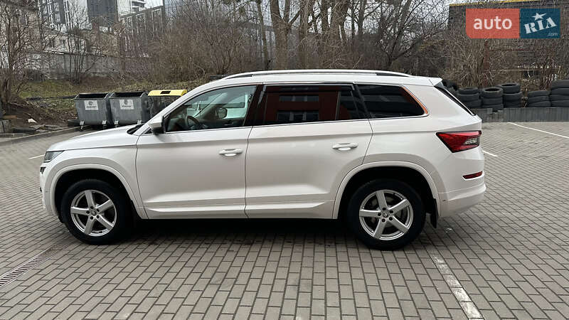 Внедорожник / Кроссовер Skoda Kodiaq 2017 в Львове фото 17 Внедорожник / Кроссовер Skoda Kodiaq 2017 в Львове
