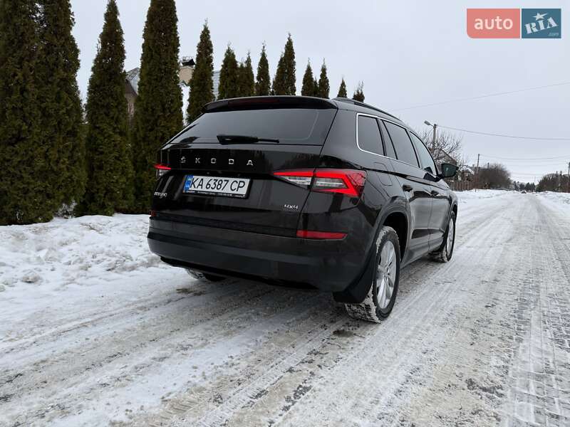 Внедорожник / Кроссовер Skoda Kodiaq 2021 в Киеве