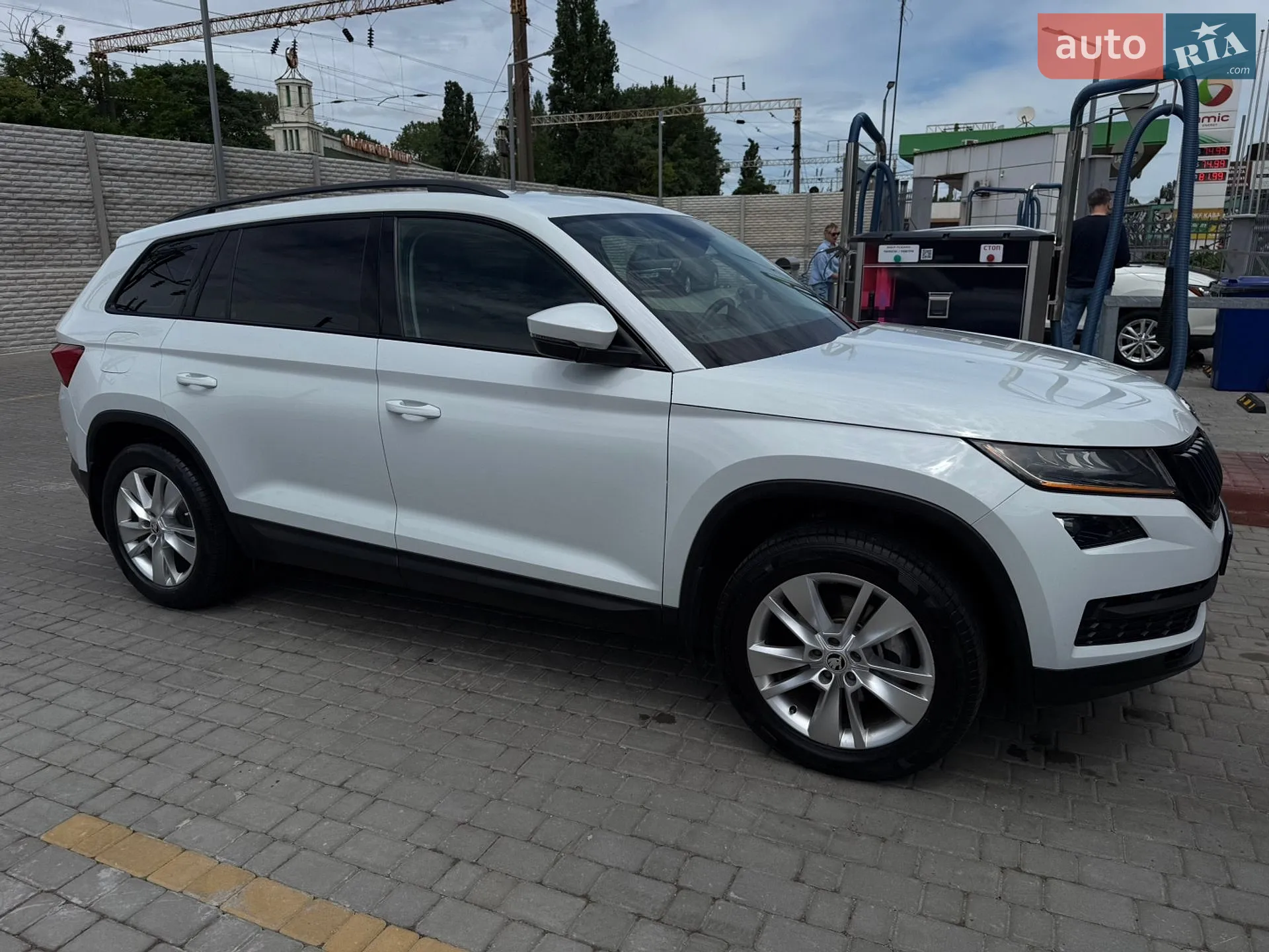 Skoda Kodiaq 2017 VIN TMBLJ6NS8HB400069 фото оголошення 13 з 92