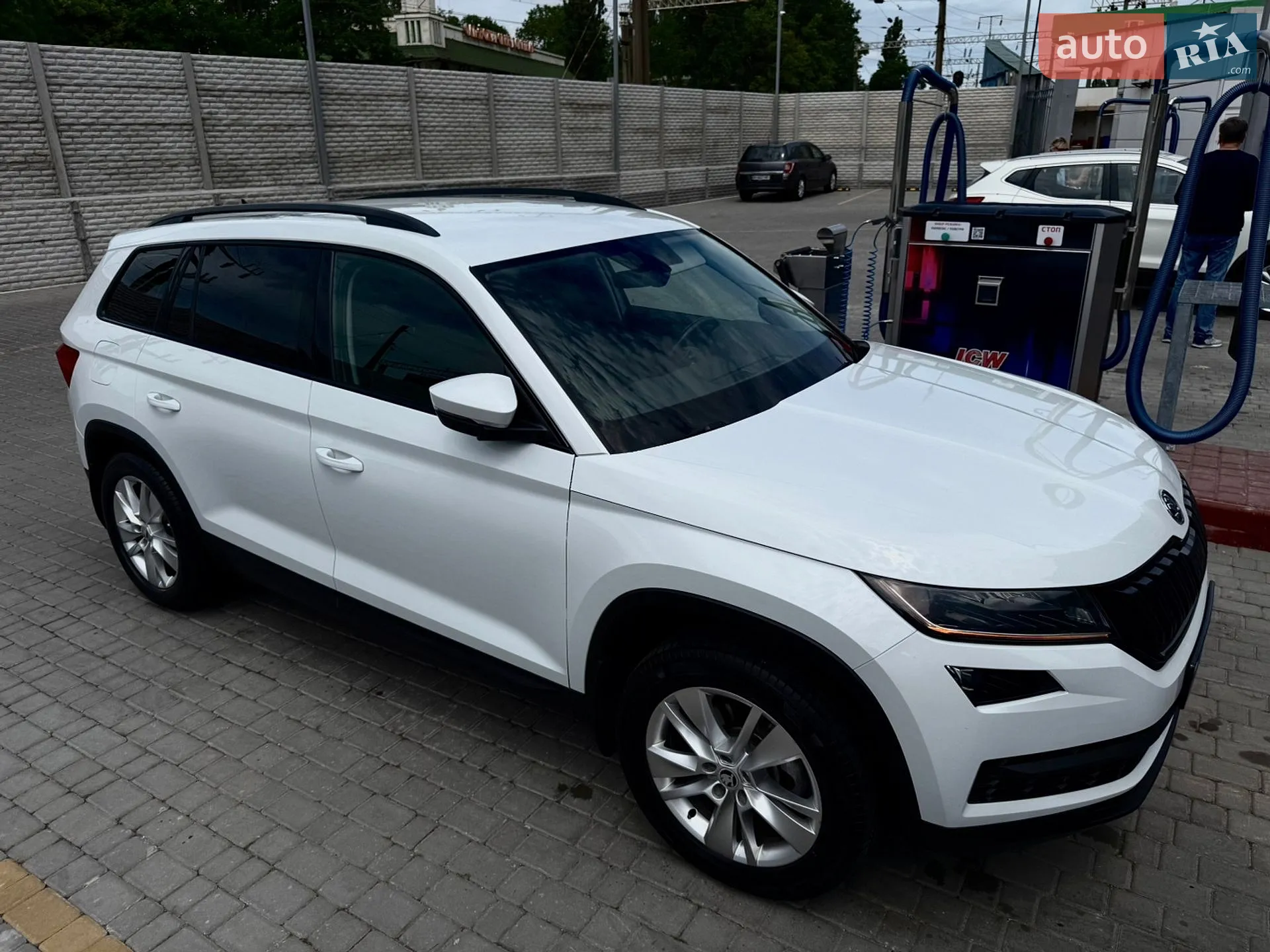 Skoda Kodiaq 2017 VIN TMBLJ6NS8HB400069 фото оголошення 14 з 92