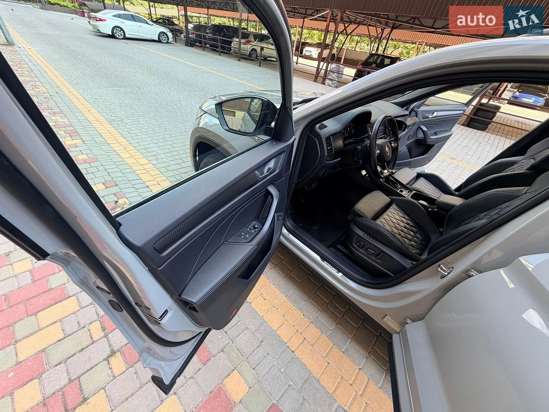 Skoda Kodiaq 2024 VIN TMBLN6NS6RB400996 фото оголошення 15 з 93