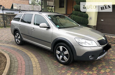 Универсал Skoda Octavia Scout 2013 в Долине