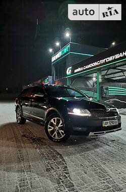 Универсал Skoda Octavia Scout 2014 в Коростене