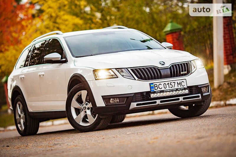 Универсал Skoda Octavia Scout 2017 в Львове