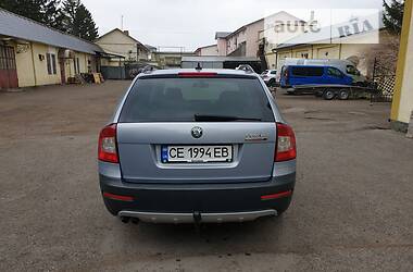 Универсал Skoda Octavia Scout 2011 в Черновцах