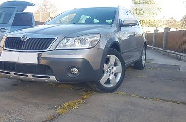 Універсал Skoda Octavia Scout 2012 в Самборі