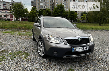 Универсал Skoda Octavia Scout 2010 в 