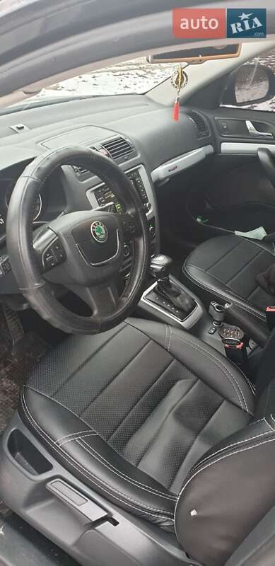 Универсал Skoda Octavia Scout 2011 в Бучаче
