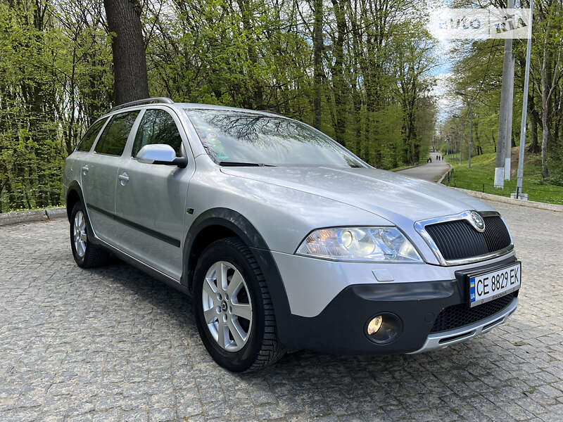 Універсал Skoda Octavia Scout 2008 в Чернівцях
