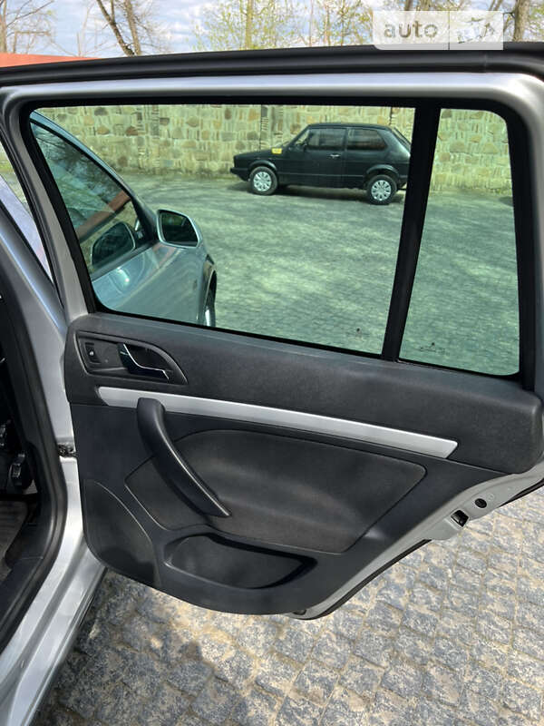 Універсал Skoda Octavia Scout 2008 в Чернівцях