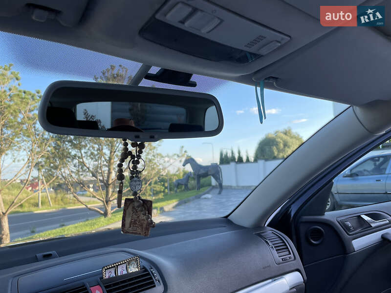 Універсал Skoda Octavia Scout 2008 в Львові фото 34 Універсал Skoda Octavia Scout 2008 в Львові