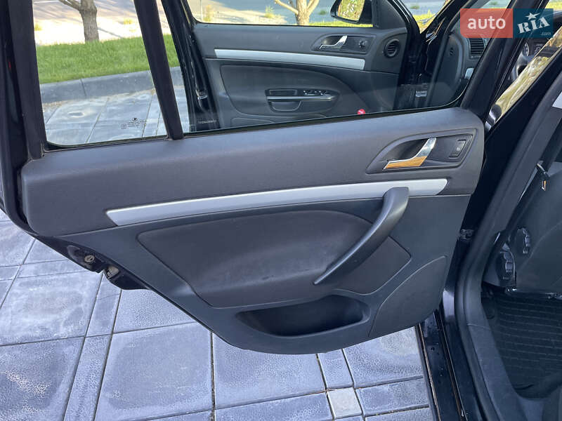 Універсал Skoda Octavia Scout 2008 в Львові фото 38 Універсал Skoda Octavia Scout 2008 в Львові