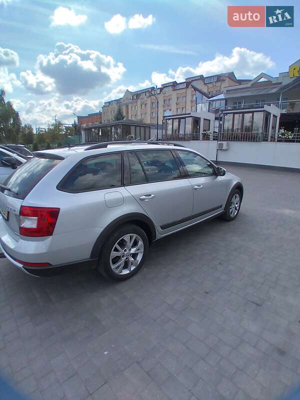 Універсал Skoda Octavia Scout 2016 в Вінниці