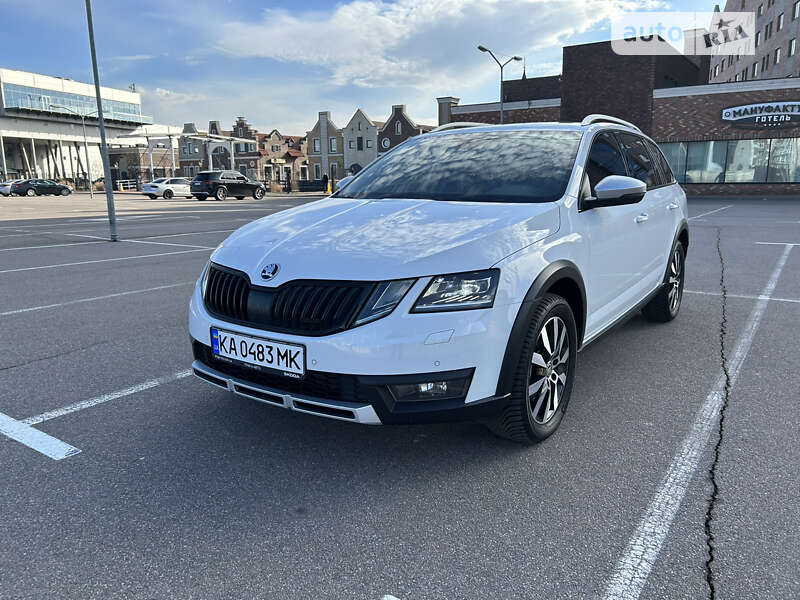 Купить Skoda Octavia Scout в Санкт-Петербурге - новый Шкода Октавия Скаут от автосалона МАС Моторс