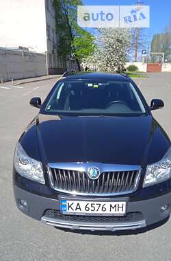 Универсал Skoda Octavia Scout 2013 в Киеве