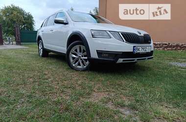 Універсал Skoda Octavia Scout 2020 в Радивиліві