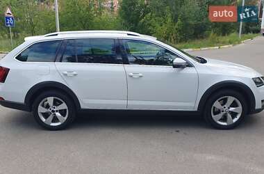 Универсал Skoda Octavia Scout 2018 в 