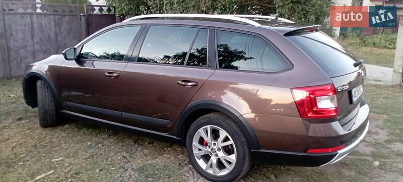 Универсал Skoda Octavia Scout 2015 в Киеве