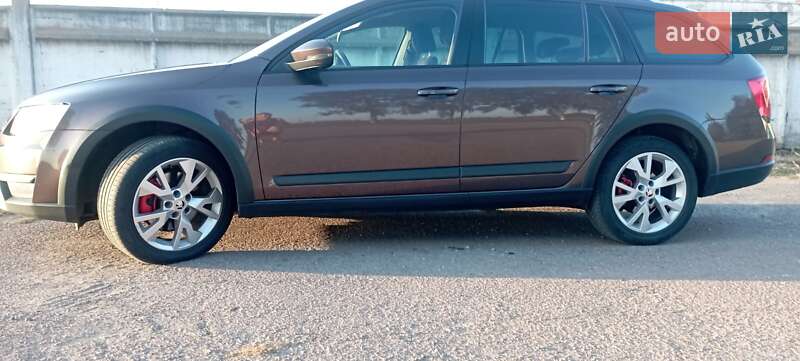 Универсал Skoda Octavia Scout 2015 в Киеве