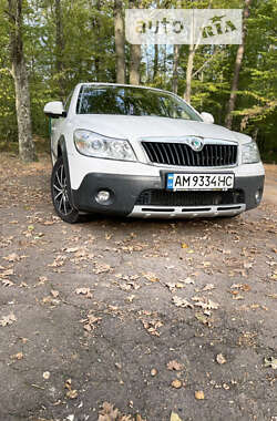 Универсал Skoda Octavia Scout 2012 в Олевске