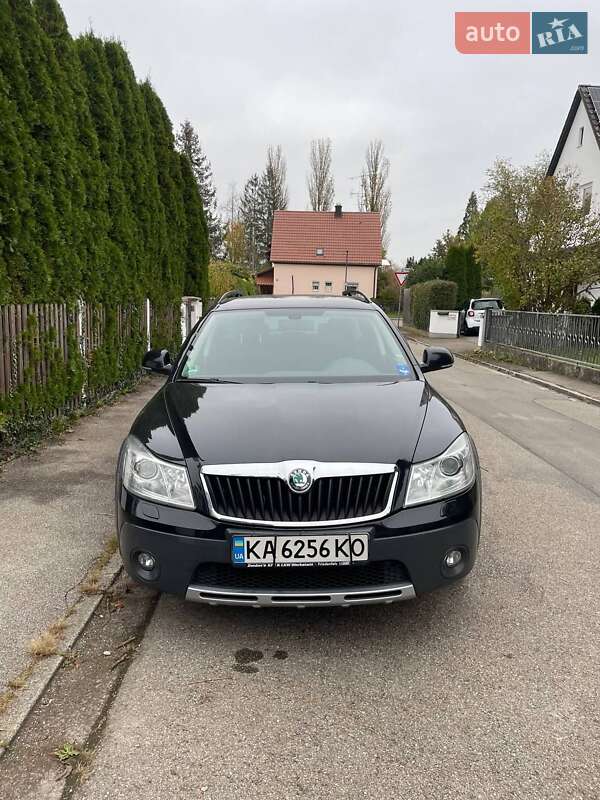 Skoda Octavia Scout 2013