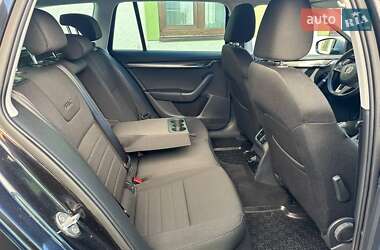 Универсал Skoda Octavia Scout 2017 в 