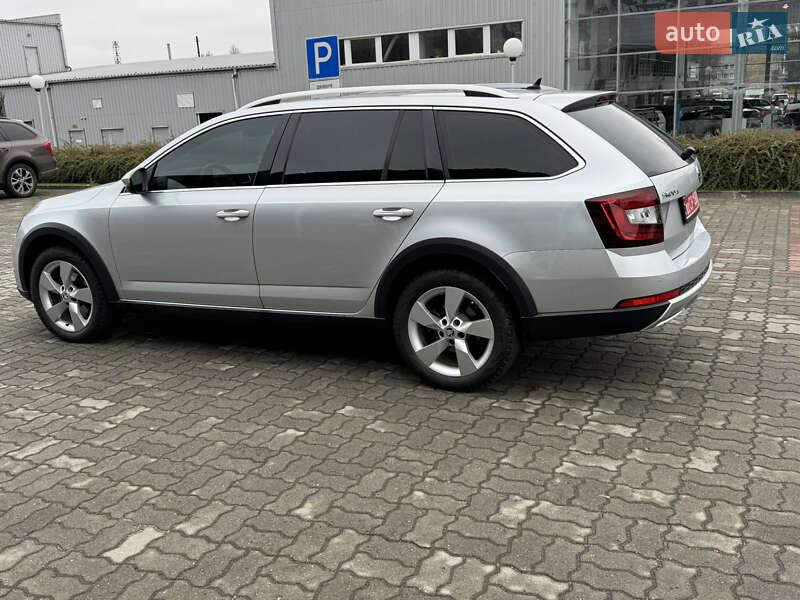 Універсал Skoda Octavia Scout 2019 в Луцьку