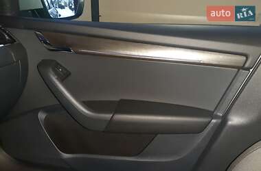 Универсал Skoda Octavia Scout 2020 в 