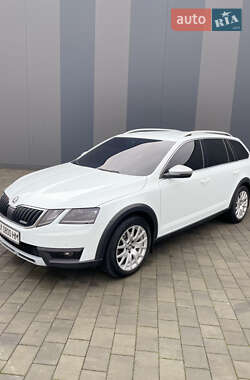 Универсал Skoda Octavia Scout 2017 в Хмельницком