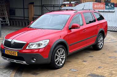 Універсал Skoda Octavia Scout 2013 в Звягелі