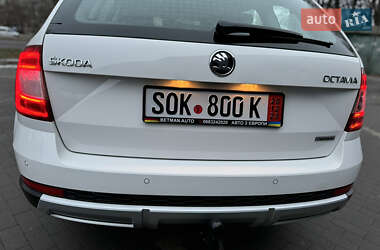 Универсал Skoda Octavia Scout 2015 в 
