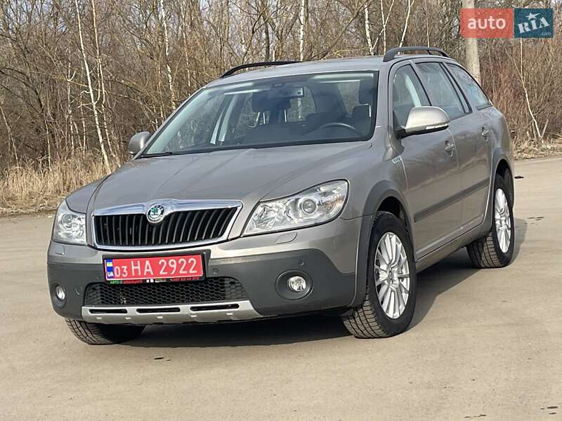 Універсал Skoda Octavia Scout 2012 в Трускавці