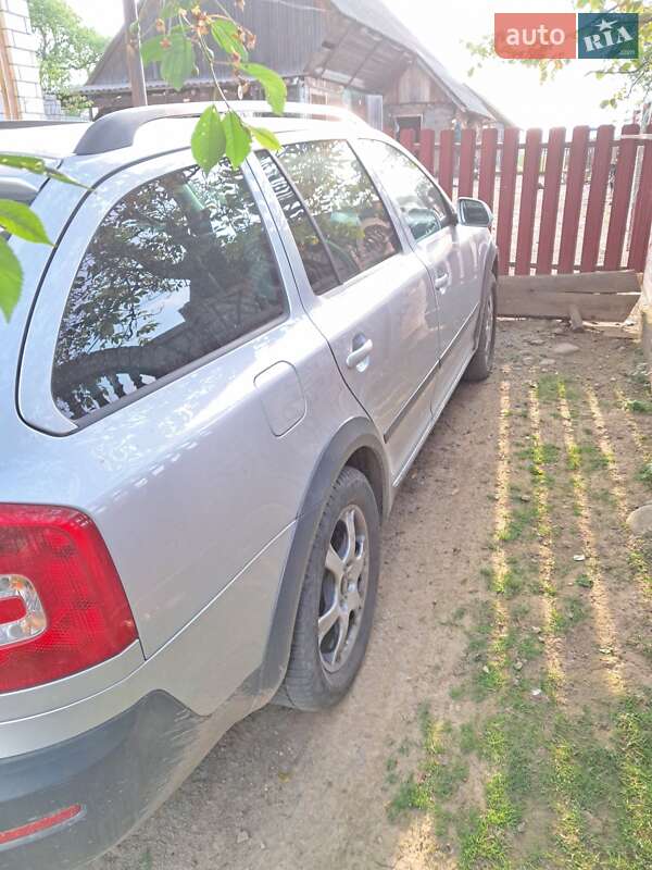 Універсал Skoda Octavia Scout 2008 в Долині