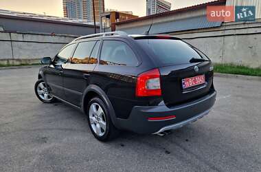 Універсал Skoda Octavia Scout 2010 в 