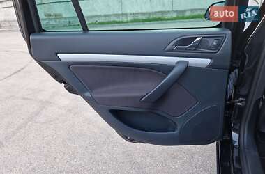 Універсал Skoda Octavia Scout 2010 в 
