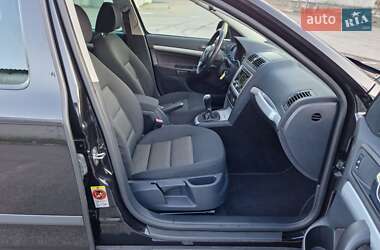 Універсал Skoda Octavia Scout 2010 в 