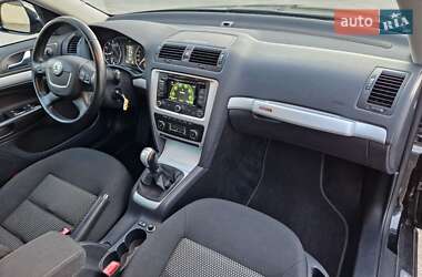 Універсал Skoda Octavia Scout 2010 в 