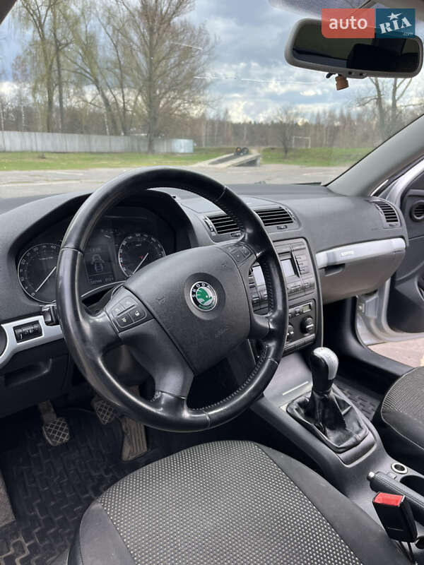 Універсал Skoda Octavia Scout 2008 в Сумах