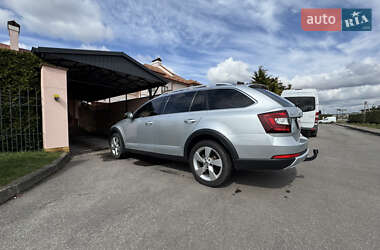 Универсал Skoda Octavia Scout 2020 в 