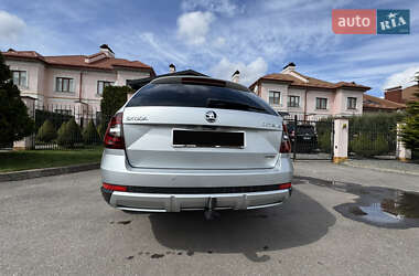Универсал Skoda Octavia Scout 2020 в 