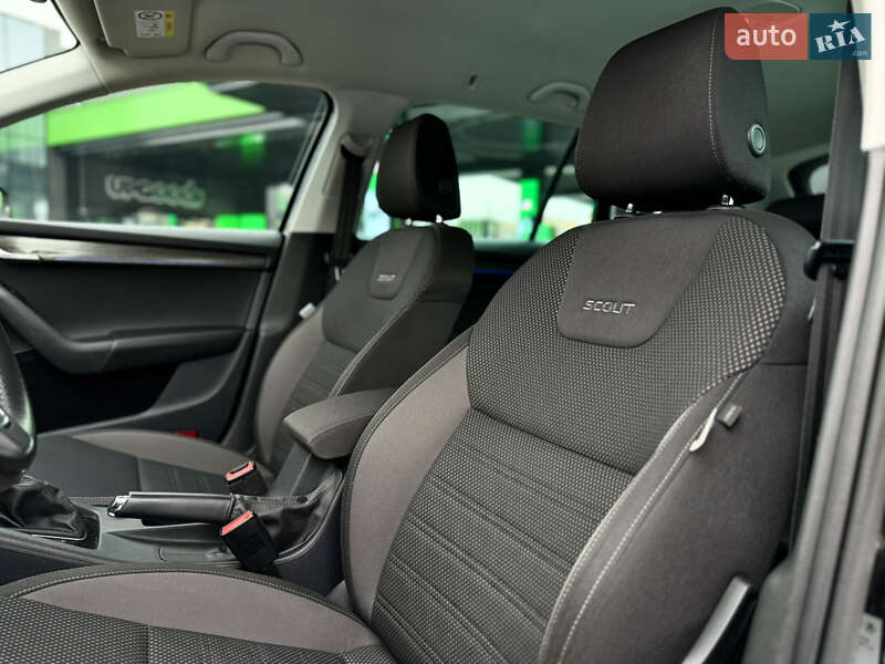 Універсал Skoda Octavia Scout 2019 в Луцьку